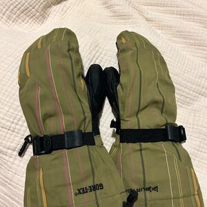 Burton Gore-Tex Women's Striped ski Mittens - Green and Black